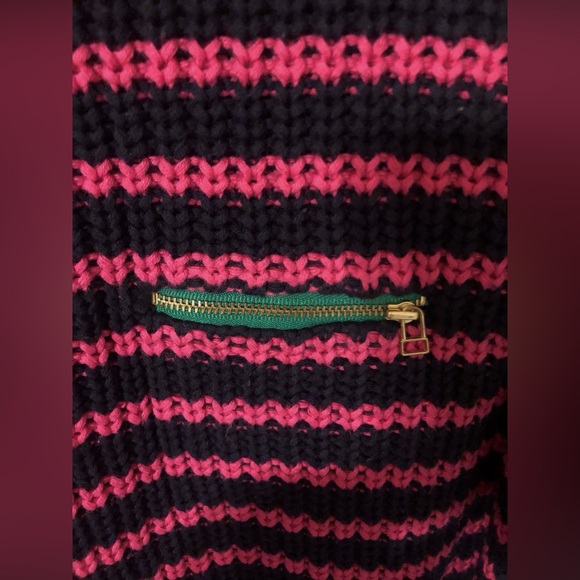 TOMMY HILFIGER Y2K vintage oversized open knit sweater. The details 💕OS size - Picture 8 of 15